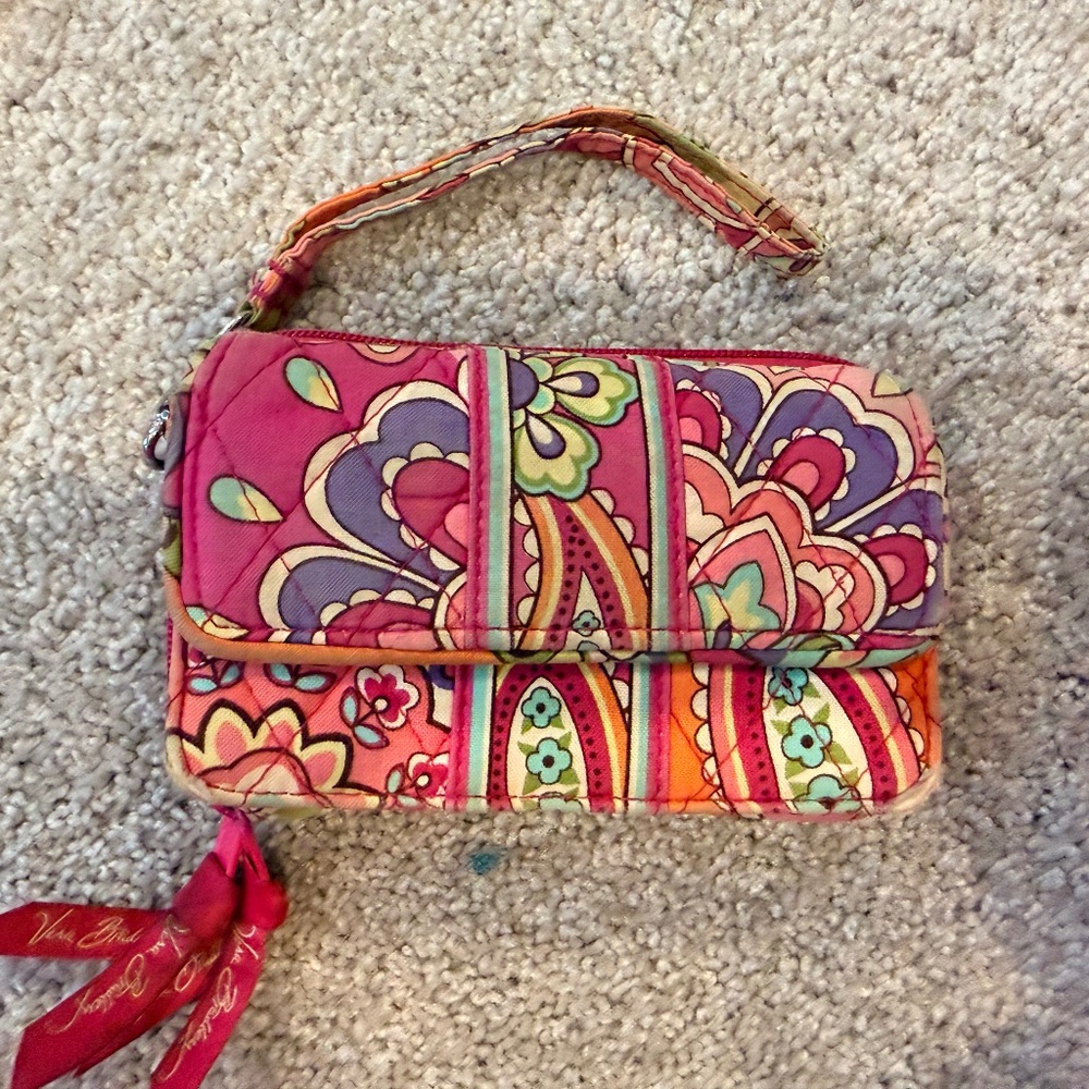 Vera Bradley wristlet/ crossbody